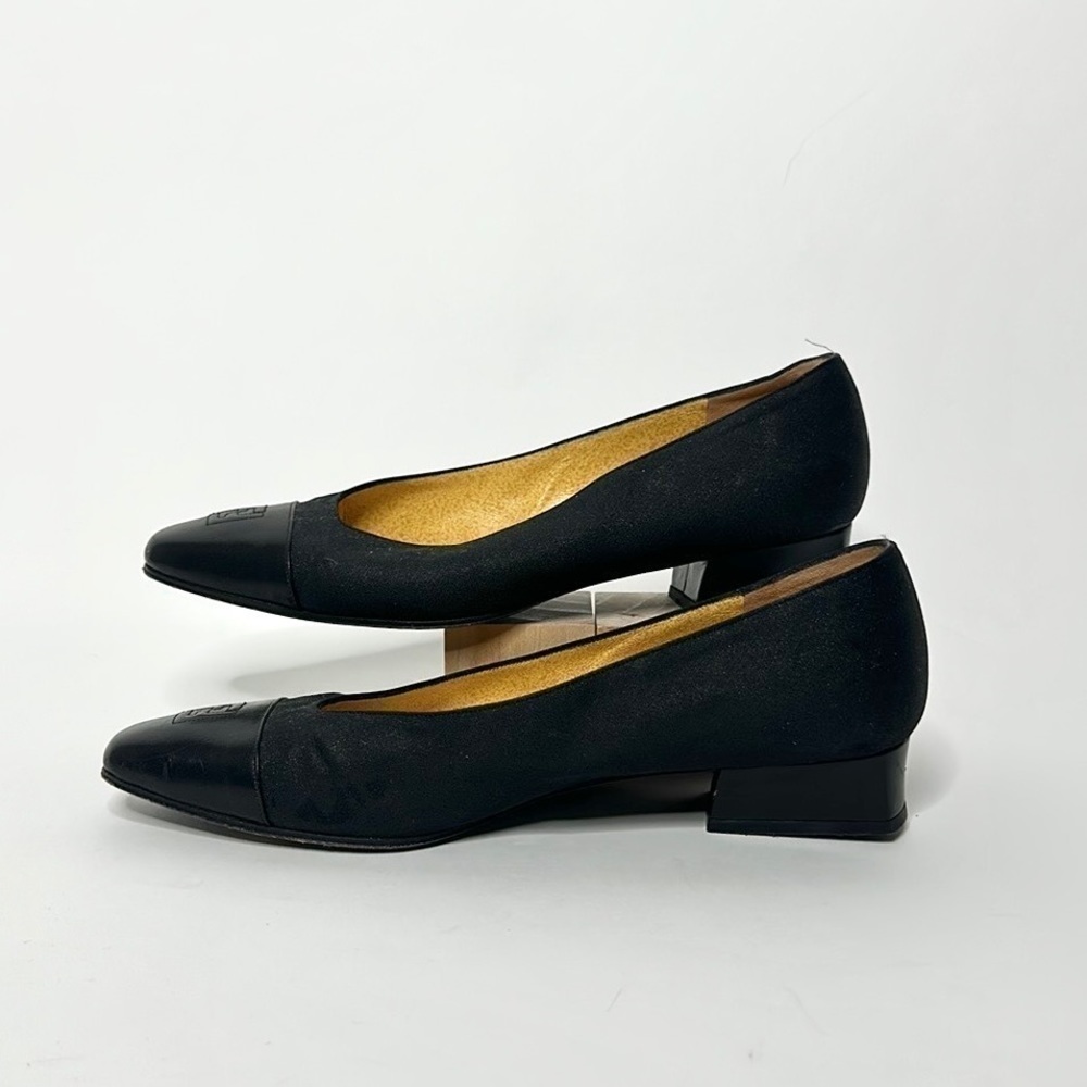 Vintage Fendi Black Kitten Heels With Logo on Toe